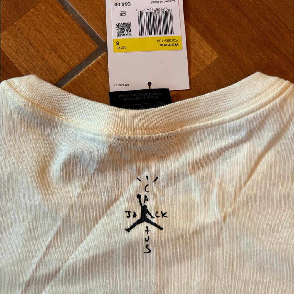 Jordan Cream Graphic Tee - Picture 4 of 5